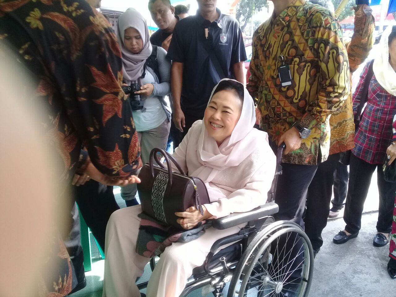 Kunjungan Ibu Sinta Nuriyah Abdurrahman Wahid Ke Kabupaten Pesisir Selatan