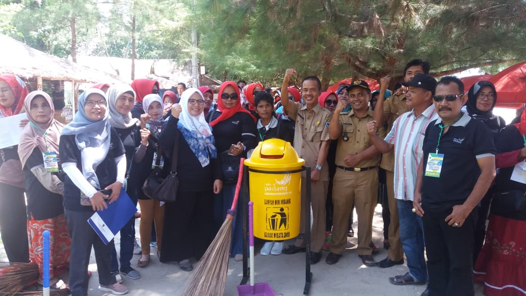 Kunjungan pelaku sadar Wisata dari Provinsi Sumbar dan Solok Ke Kawasan Mandeh